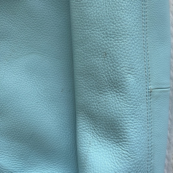 Tory Burch Blue Shoulder Bag - Picture 2 of 4